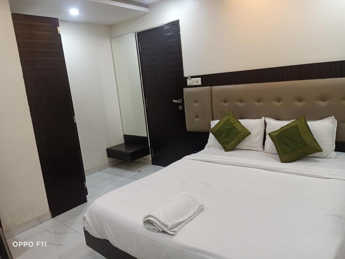Hotel Bkc Palace Мумбаи Экстерьер фото