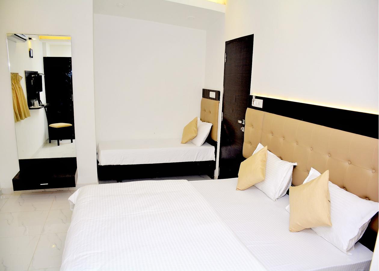 Hotel Bkc Palace Мумбаи Экстерьер фото